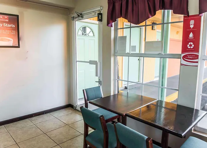 Lodge Econo Downtown -