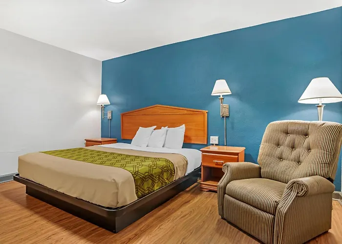 Econo Downtown -